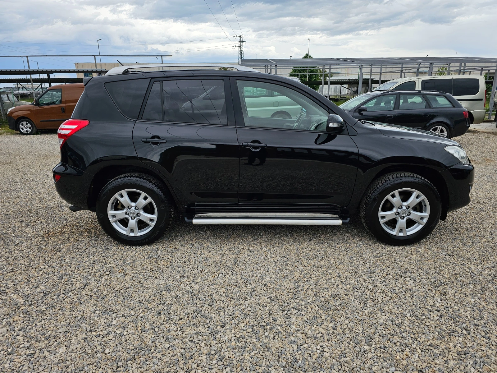 Toyota Rav4 2.2D4D 150kc.205000km. EXECUTIVE FACE | Mobile.bg � ����������� 4