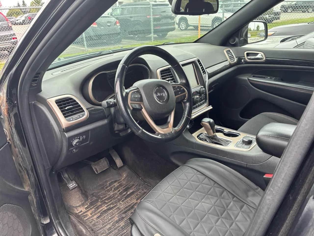 Jeep Grand cherokee * Laredo 75th Anniversary* АВТОКРЕДИТ * , снимка 5 - Автомобили и джипове - 55746859