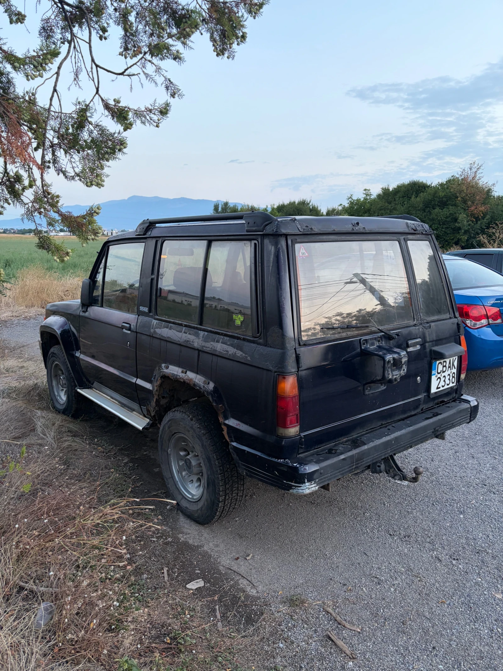 Isuzu Trooper 2.6 ГАЗ БЕЗ ДОКУМЕНТИ , снимка 6 - Автомобили и джипове - 55808559