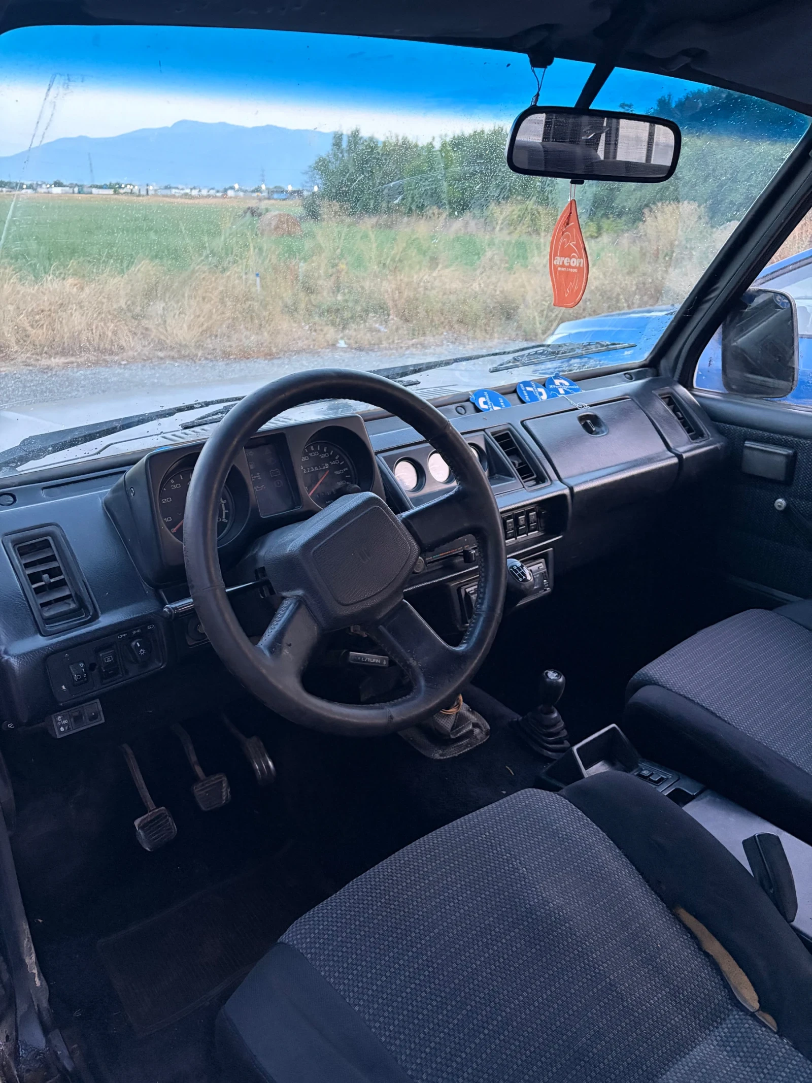 Isuzu Trooper 2.6 ГАЗ БЕЗ ДОКУМЕНТИ , снимка 7 - Автомобили и джипове - 55808559