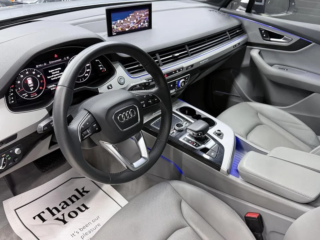 Audi Q7 3.0T* TECHNIK* BOSE* ХЕДЪП* ОБДУХ* 360* КРАЙНА ЦЕН, снимка 8 - Автомобили и джипове - 56012610
