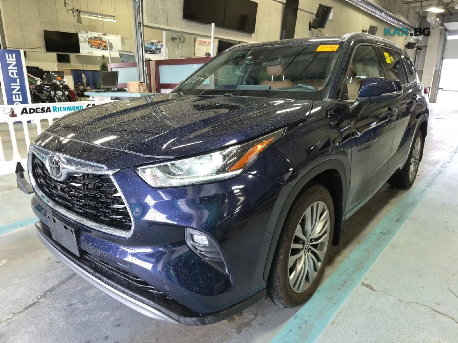 Toyota Highlander PLATINUM* ДВА КЛЮЧА* ОБДУХВАНЕ* ДИСТРОНИК* ПАНО* 