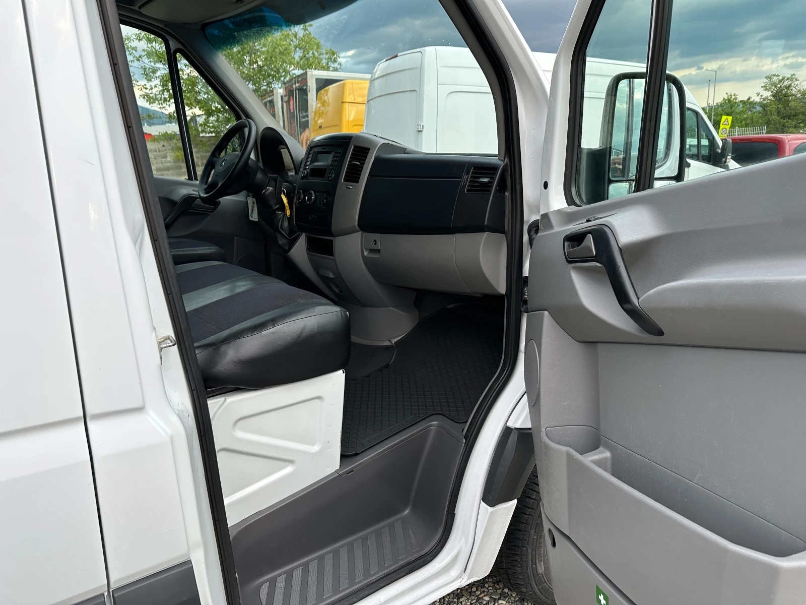 Mercedes-Benz Sprinter 7места/клима - изображение 9