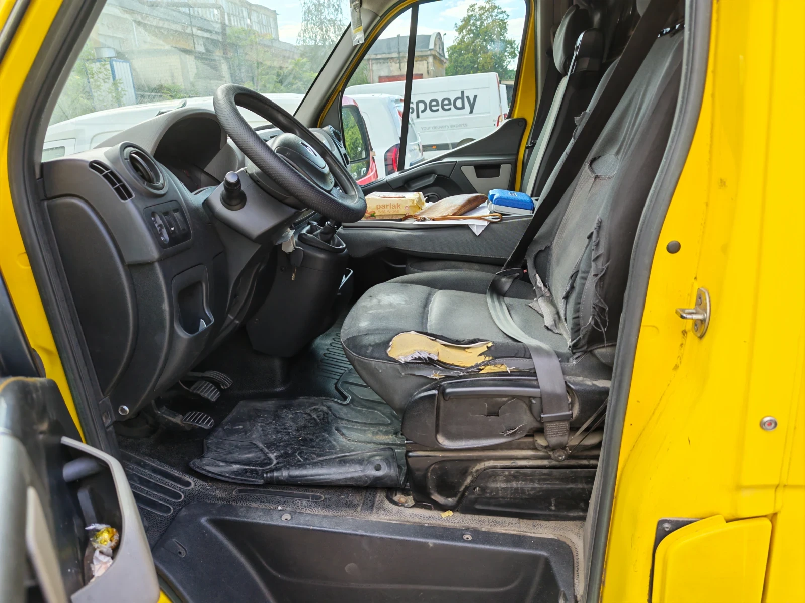 Renault Master 2200 diesel 81 kw, снимка 9 - Бусове и автобуси - 56313821