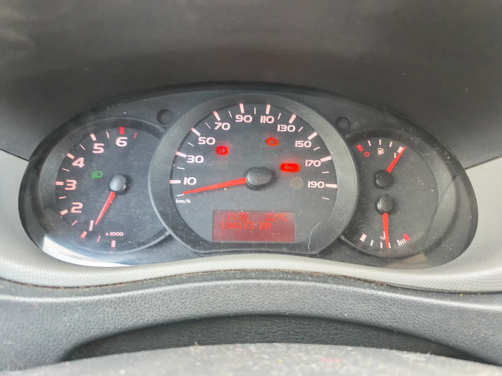 Renault Master 2200 diesel 81 kw, снимка 10 - Бусове и автобуси - 56313821