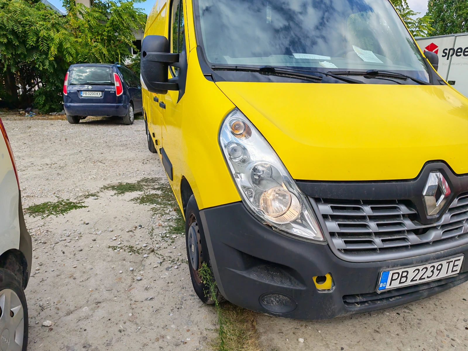 Renault Master 2200 diesel 81 kw, снимка 2 - Бусове и автобуси - 56313821