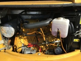 Багер Cat 304Е CR, снимка 12