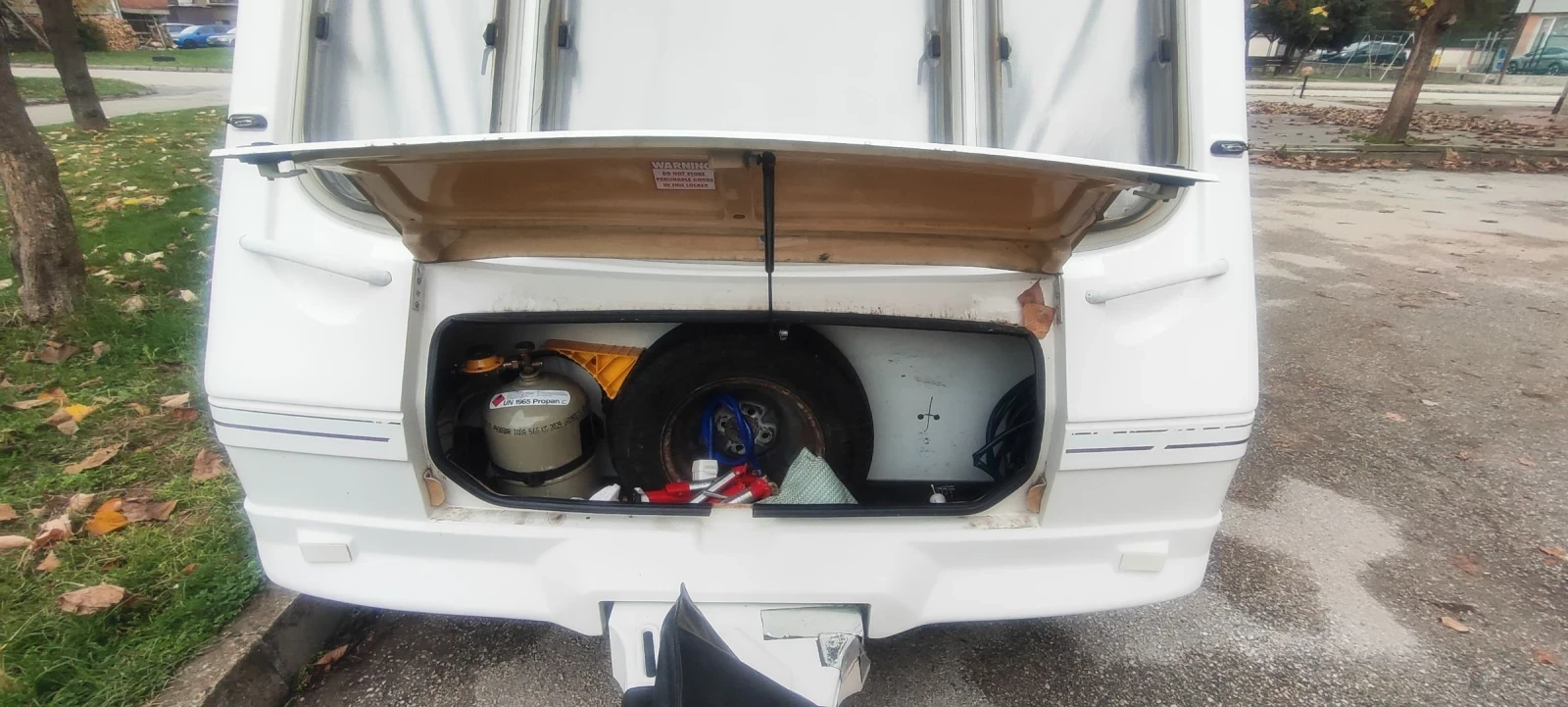 Каравана Swift Sandymere, снимка 6 - Каравани и кемпери - 53707035