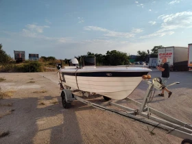 Лодка Собствено производство SHARK 445, снимка 4