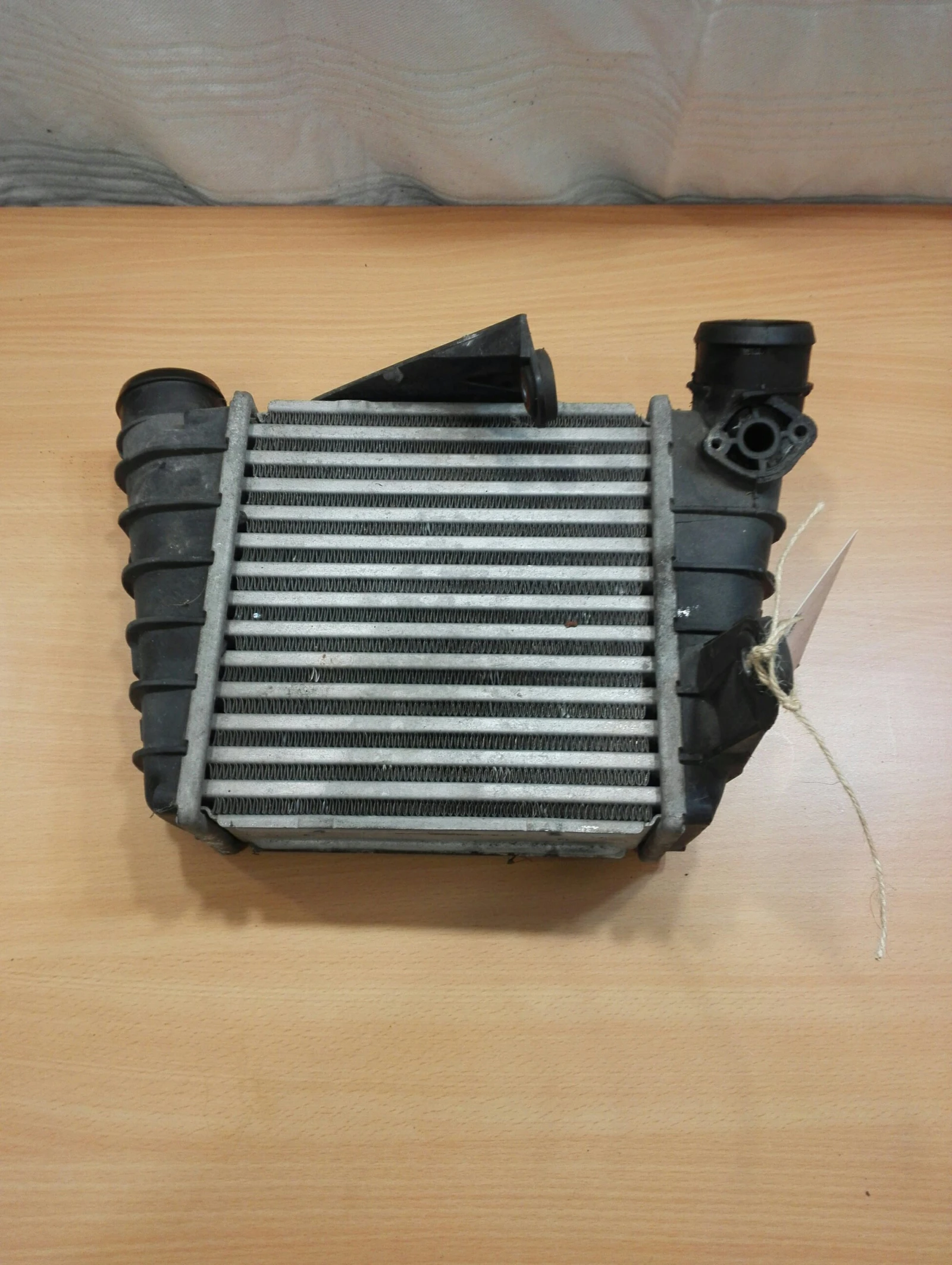 ���������� ����� ������� (�����) 1.9��� | Mobile.bg � ����������� 1