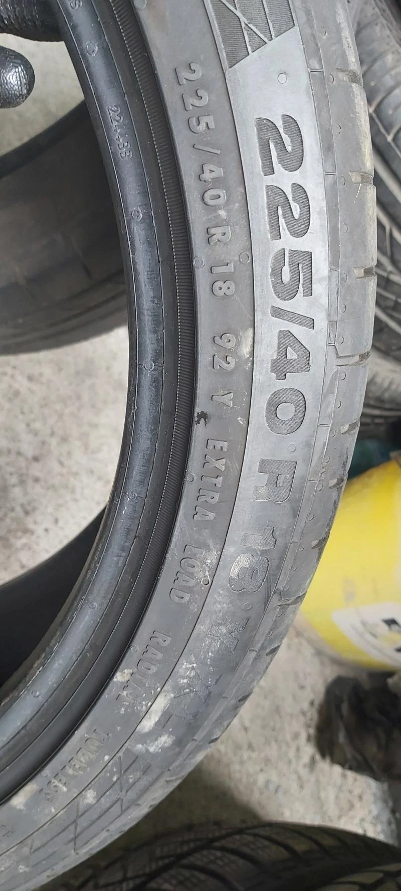 Гуми Летни 225/40R18, снимка 8 - Гуми и джанти - 34706804