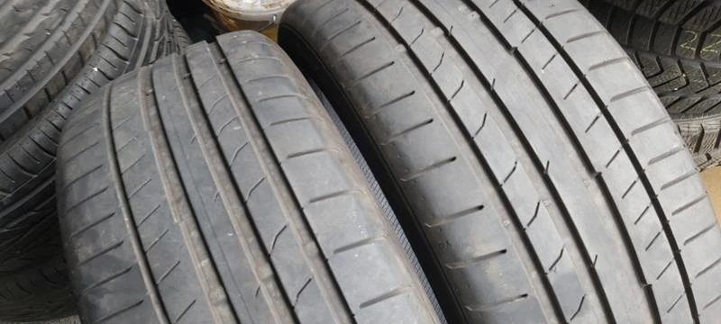 Гуми Летни 225/40R18, снимка 2 - Гуми и джанти - 34706804