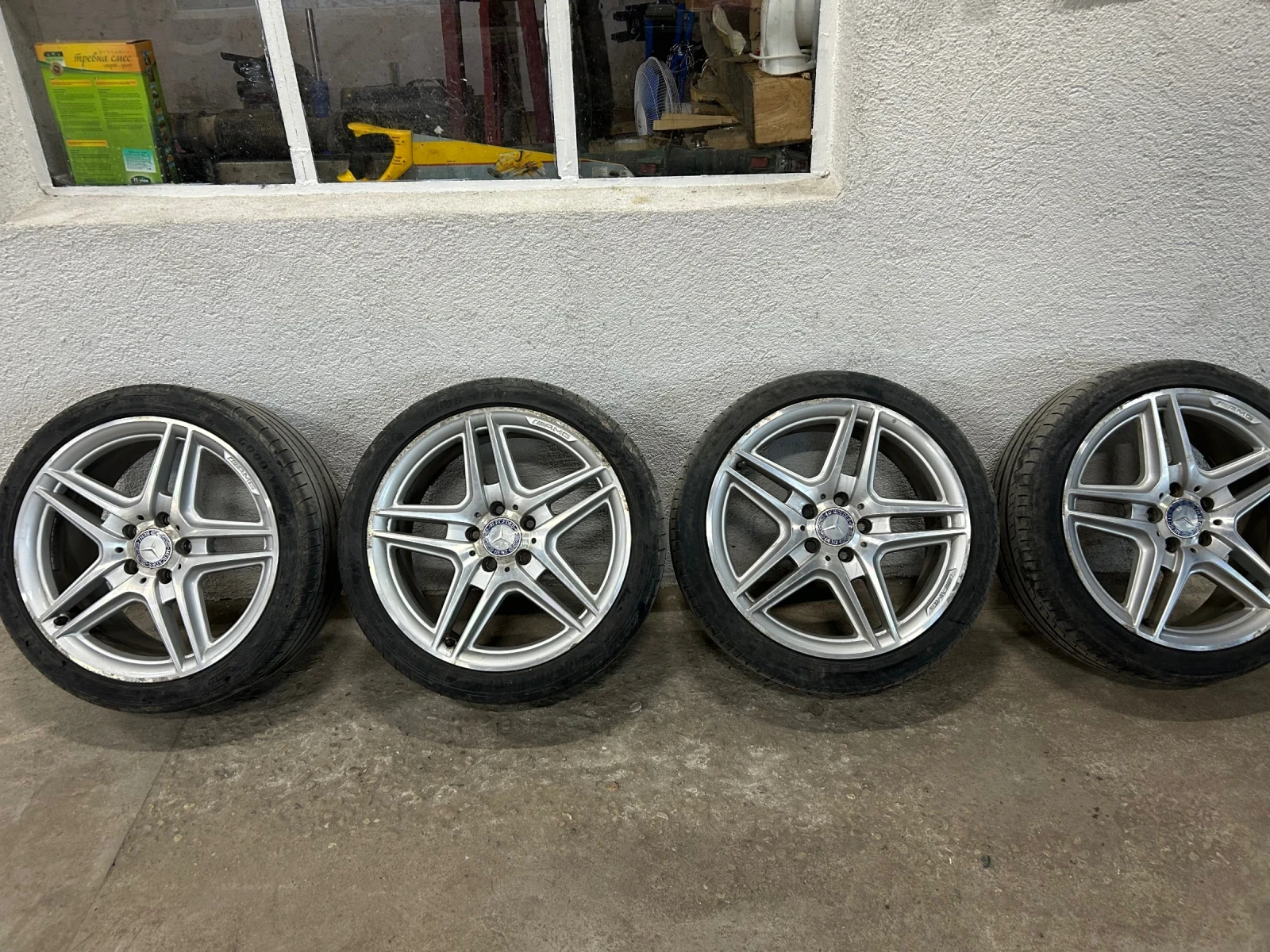 ���� � ������ 255/40R18 �� Mercedes-Benz C 63 AMG | Mobile.bg � ����������� 6