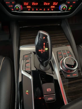 BMW 520 4X4 luxury-line-131хил.км, снимка 12