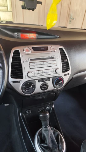 Обява за продажба на Hyundai I20 Бензин/газ ~7 500 лв. - изображение 8