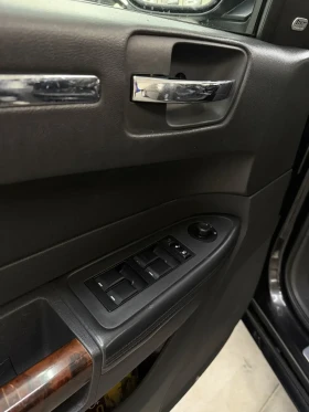 Chrysler 300c, снимка 9 - Автомобили и джипове - 53661651