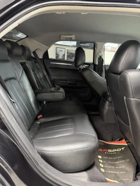 Chrysler 300c, снимка 8 - Автомобили и джипове - 53661651