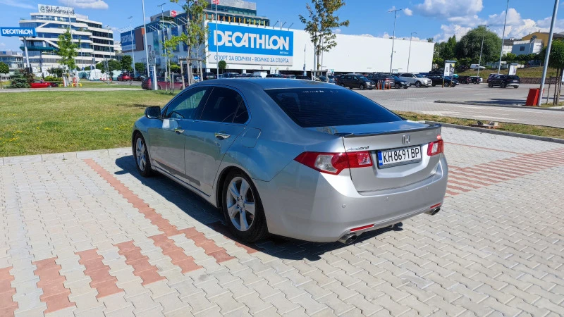 Honda Accord 2.4 LPG ГАЗ ДИСТРОНИК FULL ШВЕЙЦАРИЯ, снимка 4 - Автомобили и джипове - 47220232