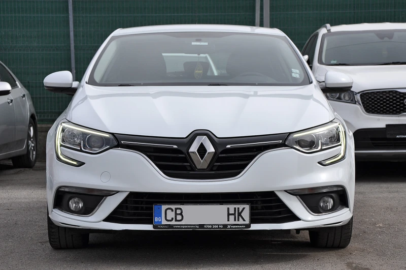 Renault Megane 1.5 DCI, снимка 2 - Автомобили и джипове - 47778133