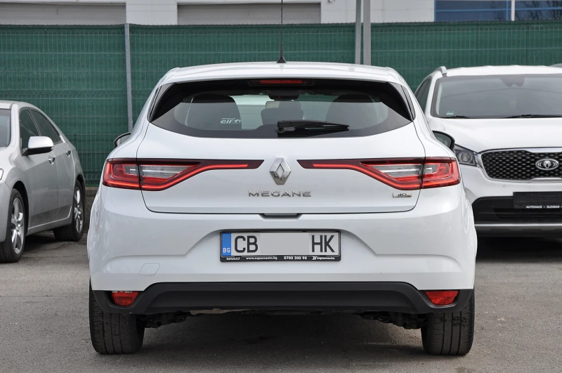 Renault Megane 1.5 DCI, снимка 5 - Автомобили и джипове - 47778133