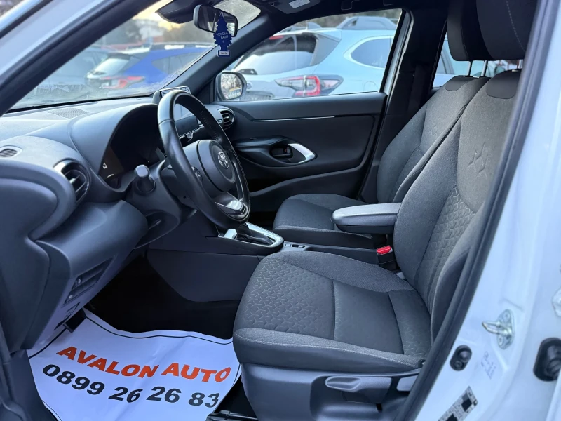 Toyota Yaris Cross 1.5 HYBRID e-CVT, снимка 9 - Автомобили и джипове - 48396873