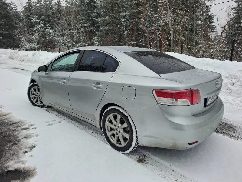 Toyota Avensis 2.0D4D 126 k.c., снимка 5 - Автомобили и джипове - 48639426