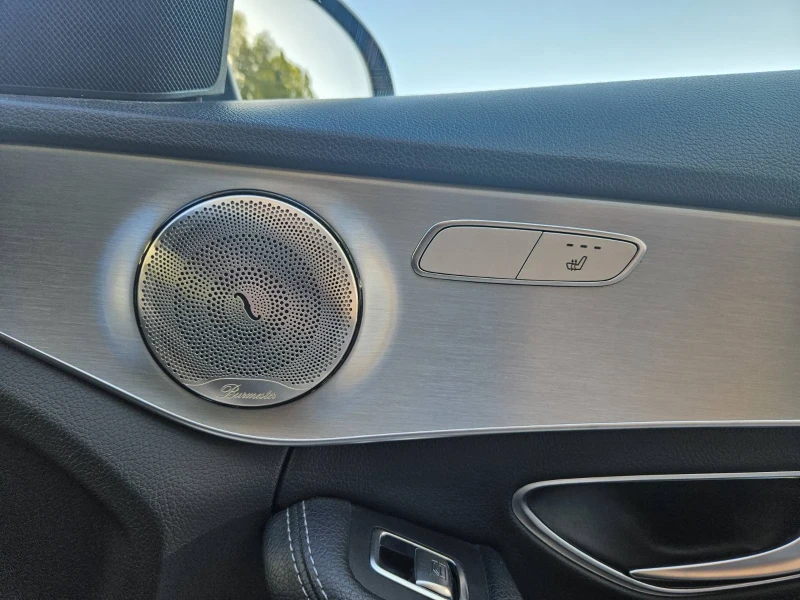 Mercedes-Benz C 220 CDI ОРИГИНАЛЕН AMG! BURMESTER! FULL!, снимка 8 - Автомобили и джипове - 49745055