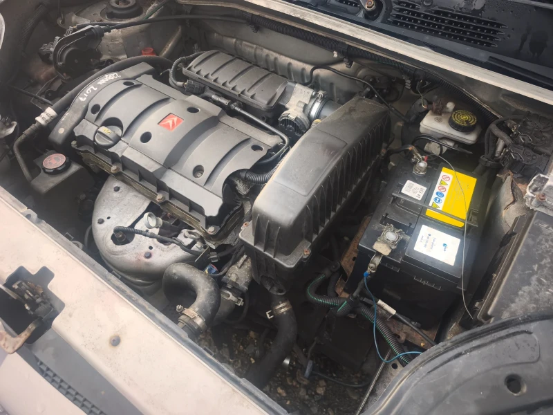 Citroen Berlingo 1.6 16v Бензин, снимка 17 - Автомобили и джипове - 52347777