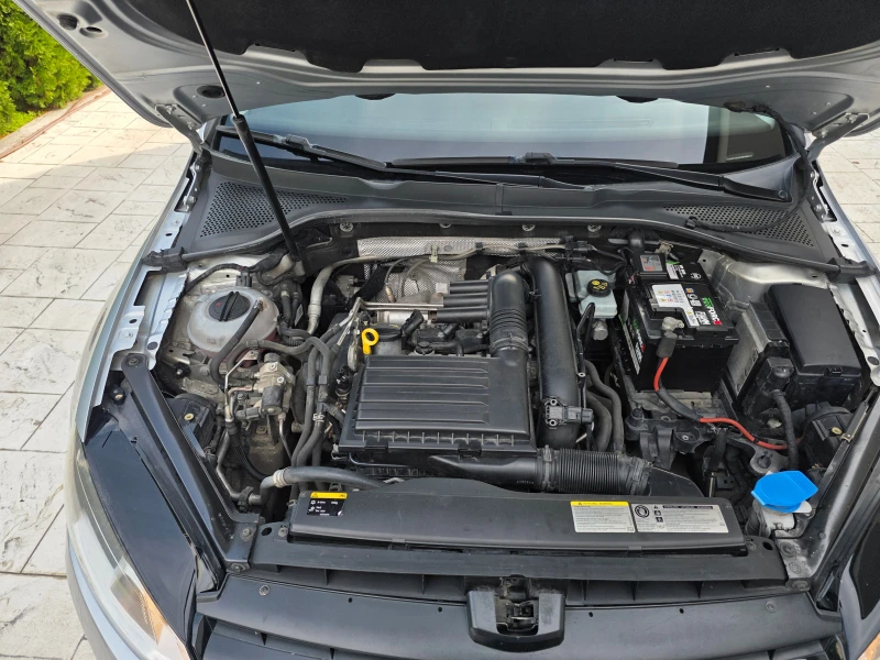 VW Golf 1.4 GDI , снимка 17 - Автомобили и джипове - 52383280