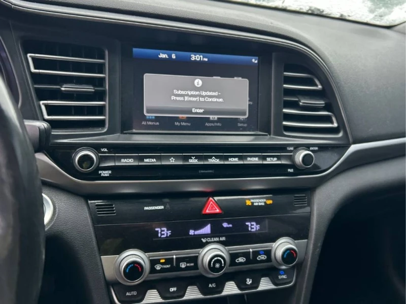 Hyundai Elantra * Luxury * CARFAX * БЕЗ ПЪРВОНАЧАЛНА ВНОСКА, снимка 9 - Автомобили и джипове - 53075088