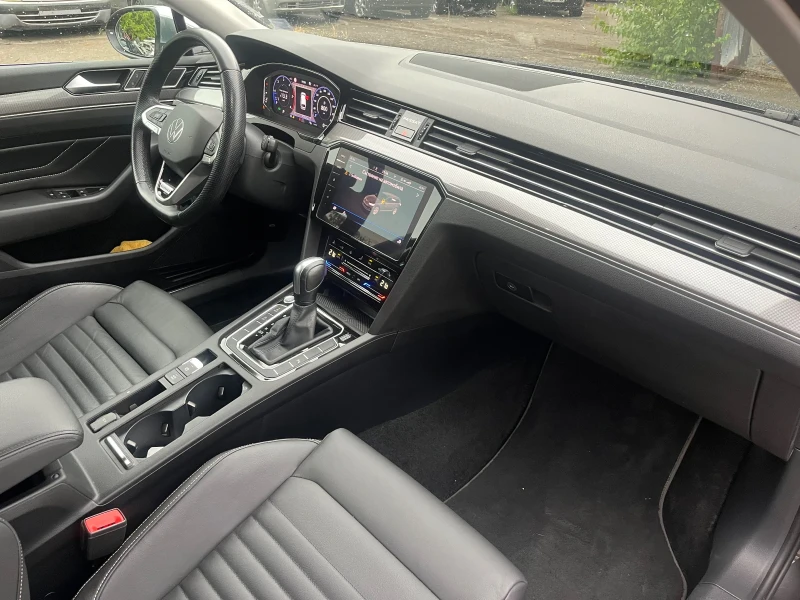 VW Passat, снимка 7 - Автомобили и джипове - 53131203