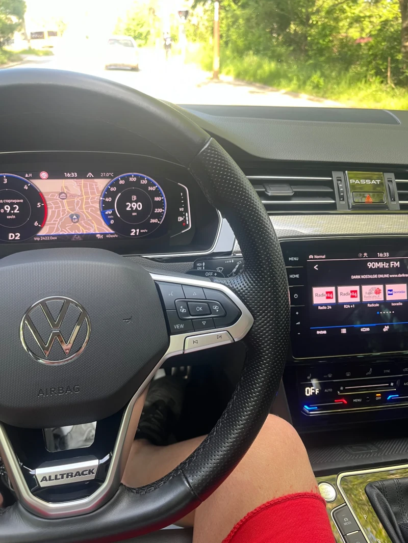 VW Passat, снимка 12 - Автомобили и джипове - 53131203