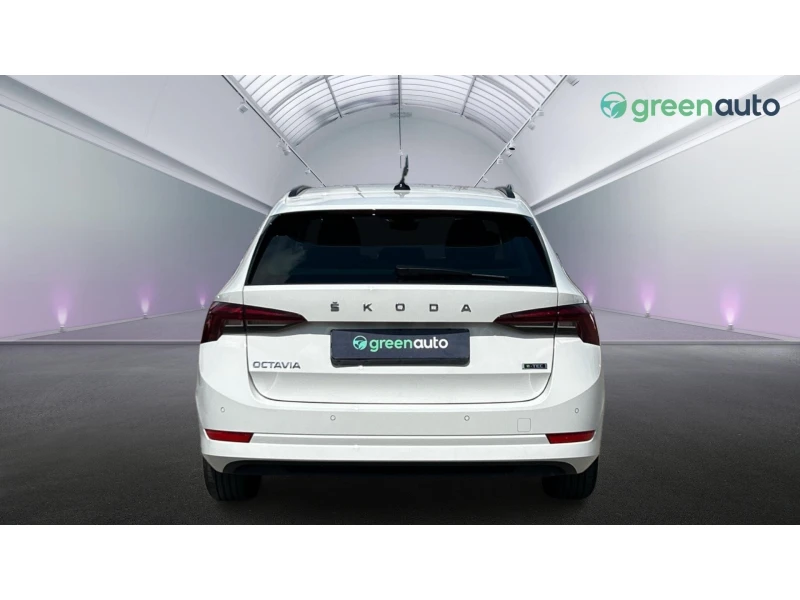 Skoda Octavia 1. 5 e-TSi DSG, Месечна вноска от 221  , снимка 4 - Автомобили и джипове - 53165625