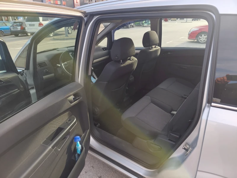 Opel Zafira, снимка 13 - Автомобили и джипове - 53560032