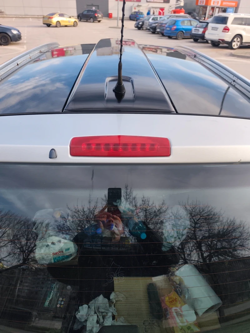 Opel Zafira, снимка 9 - Автомобили и джипове - 53560032