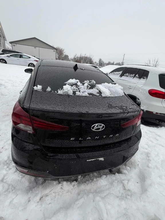 Hyundai Elantra * Luxury * CARFAX * ��� ������������ ������ | Mobile.bg � ����������� 4