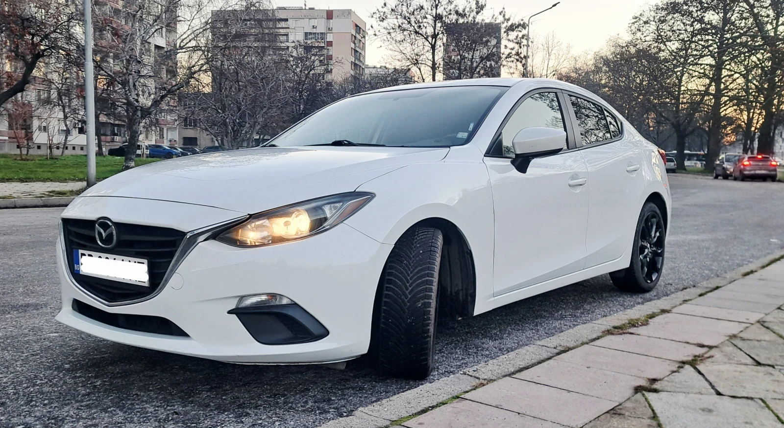 Mazda 3 (BM) 2.0 SkyActiv-G (120 кс), снимка 1