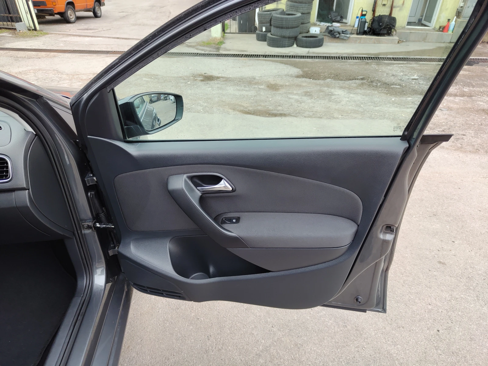 VW Polo 1.4 i | Mobile.bg   13