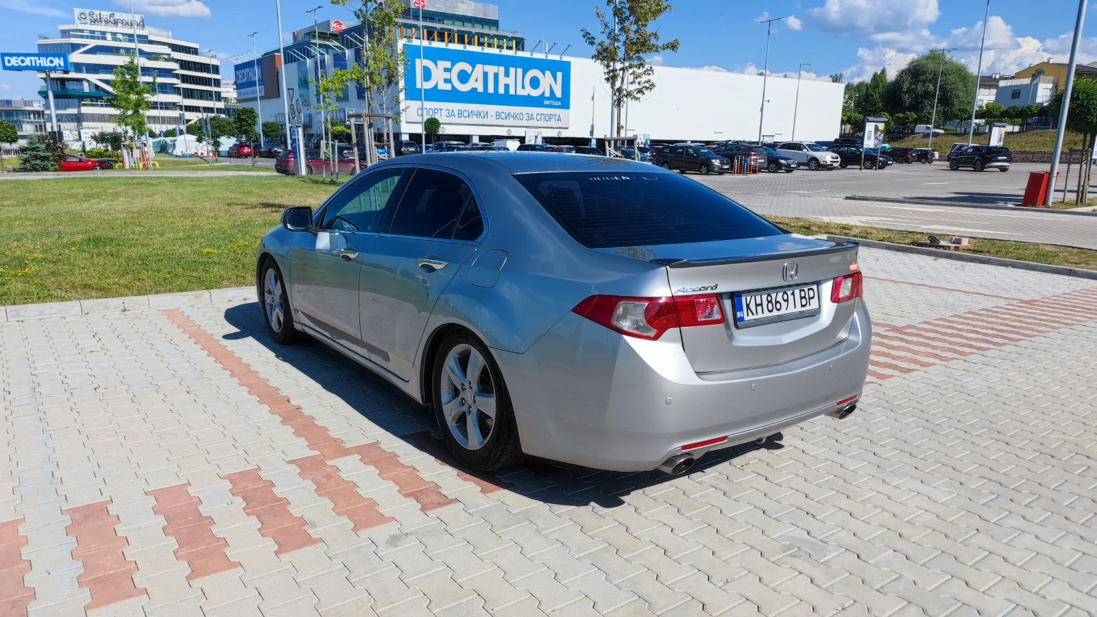 Honda Accord 2.4 LPG ГАЗ ДИСТРОНИК ВСИЧКИ ЕКСТРИ - изображение 4