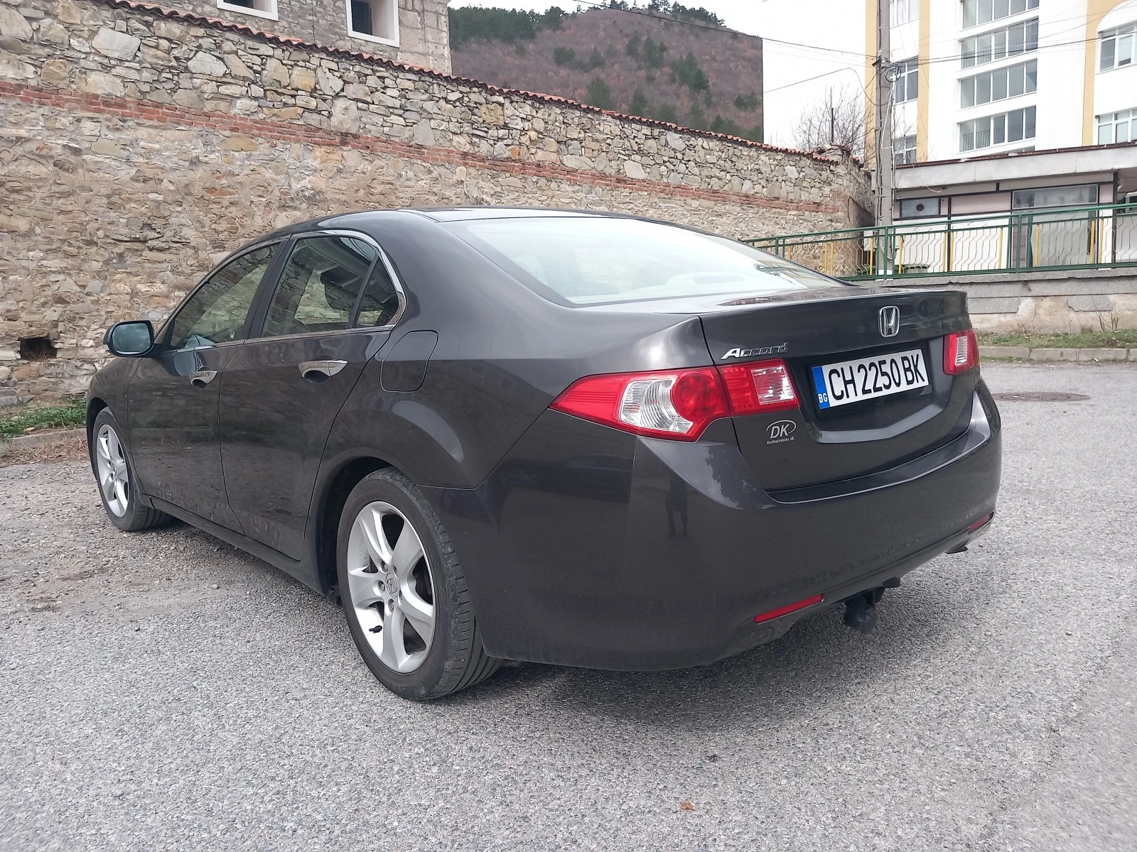 Honda Accord 2.2 I DTEC - изображение 4