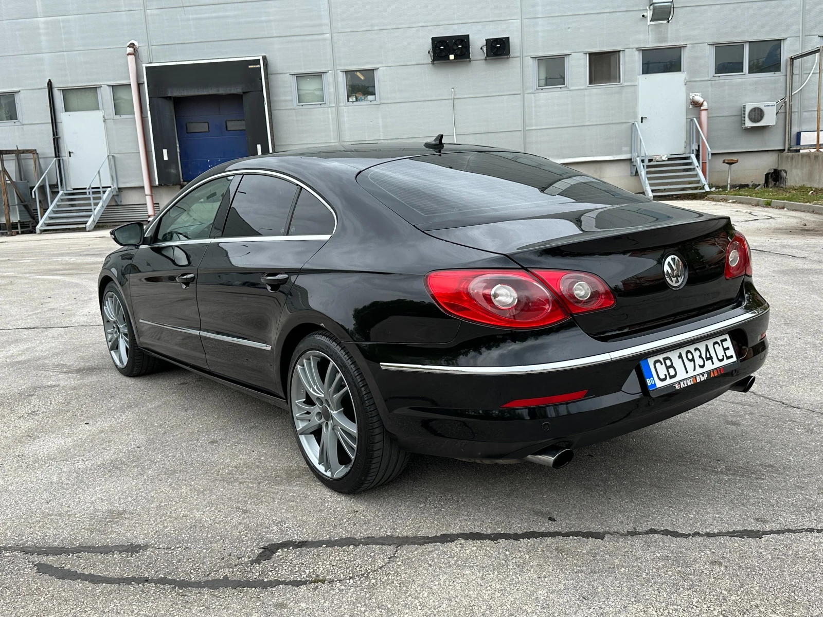 VW Passat 3.6i 299к.с. Автоматик 4х4  - изображение 3