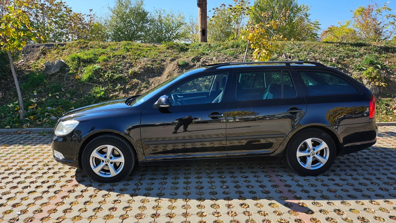 Skoda Octavia 2.0TDI / DSG / ПОДГРЕВ - изображение 3