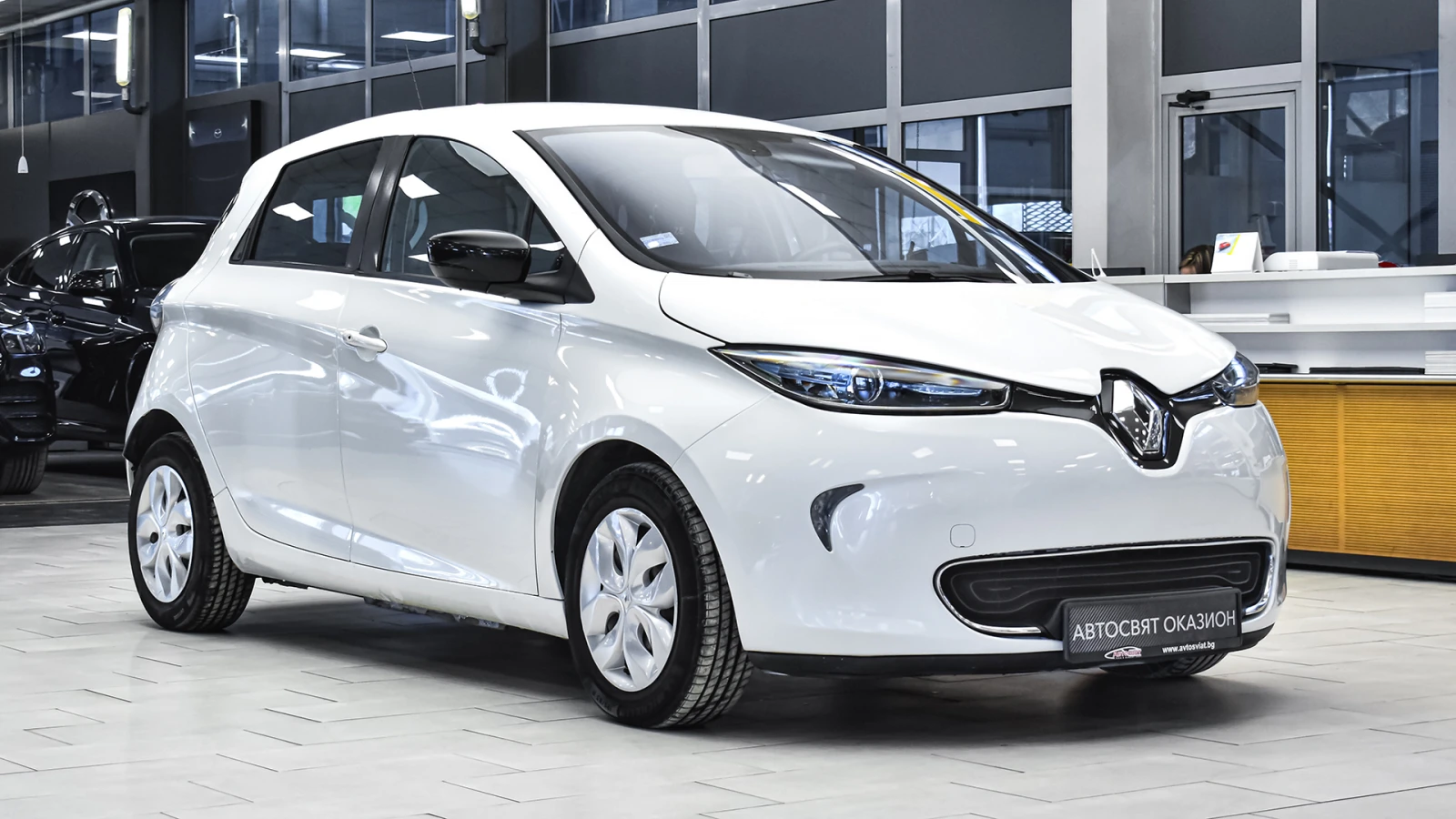 Renault Zoe Evolution R240 - изображение 5