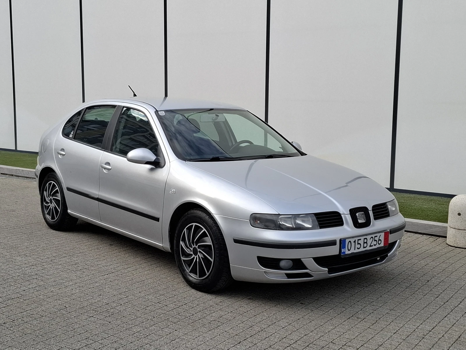Seat Leon 1.9TDI* (90кс)* * * FACELIFT* * * НОВ ВНОС* * *  - изображение 8