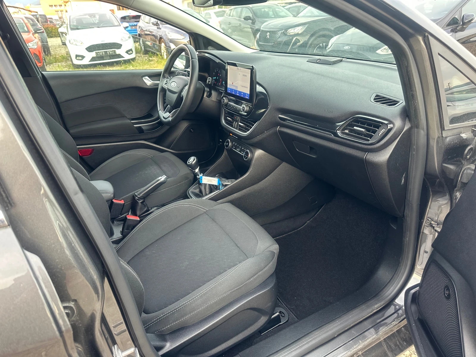 Ford Fiesta 1, 0 EcoBoos Titanium - изображение 7