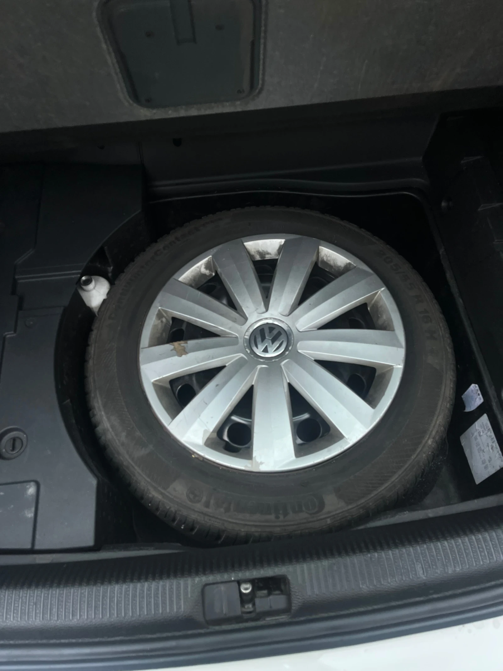 VW Passat 2.0 TDI 140 к.с.   2013 г.   - изображение 10