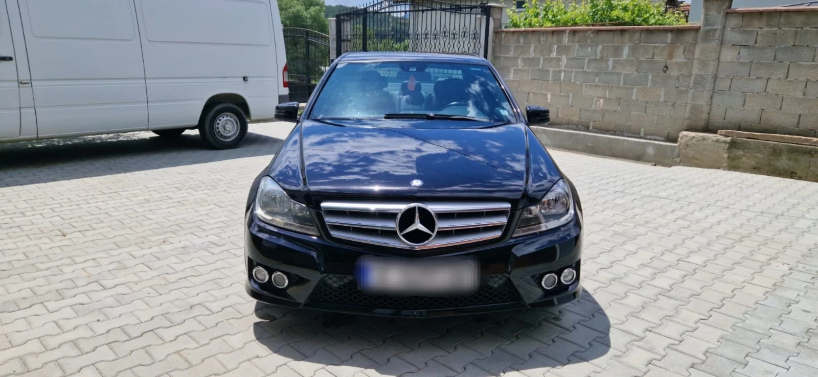 Mercedes-Benz C 220  - изображение 2