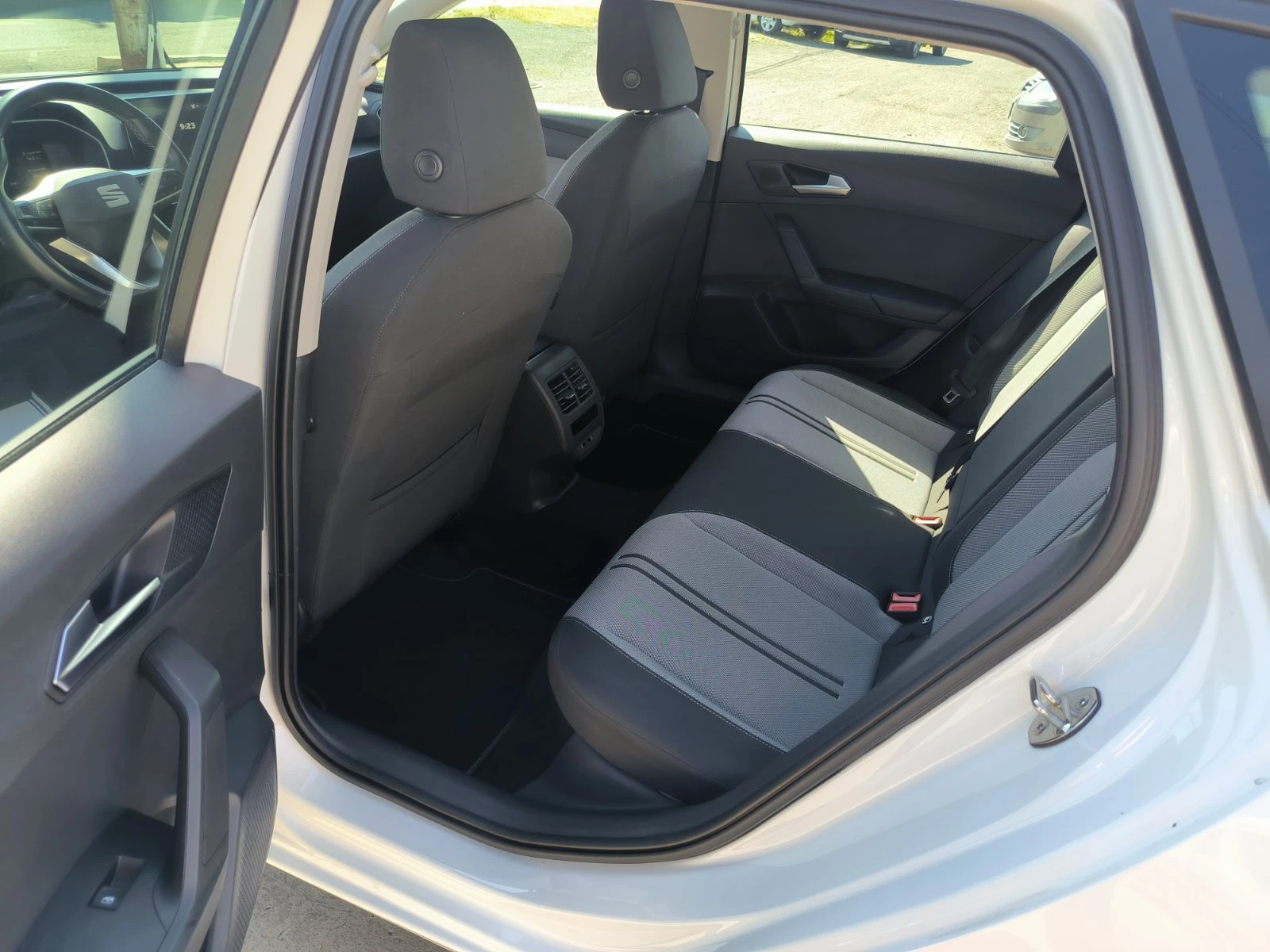 Seat Leon Digital-Navi-Euro-6D | Mobile.bg   16