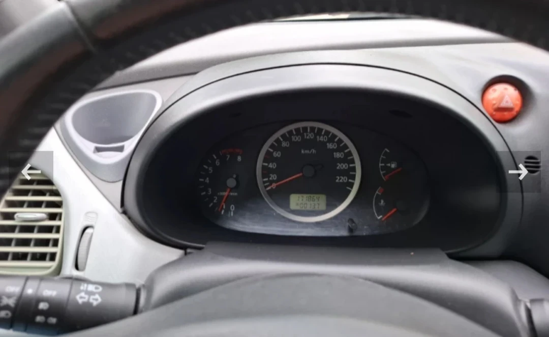 Nissan Almera tino  - изображение 6