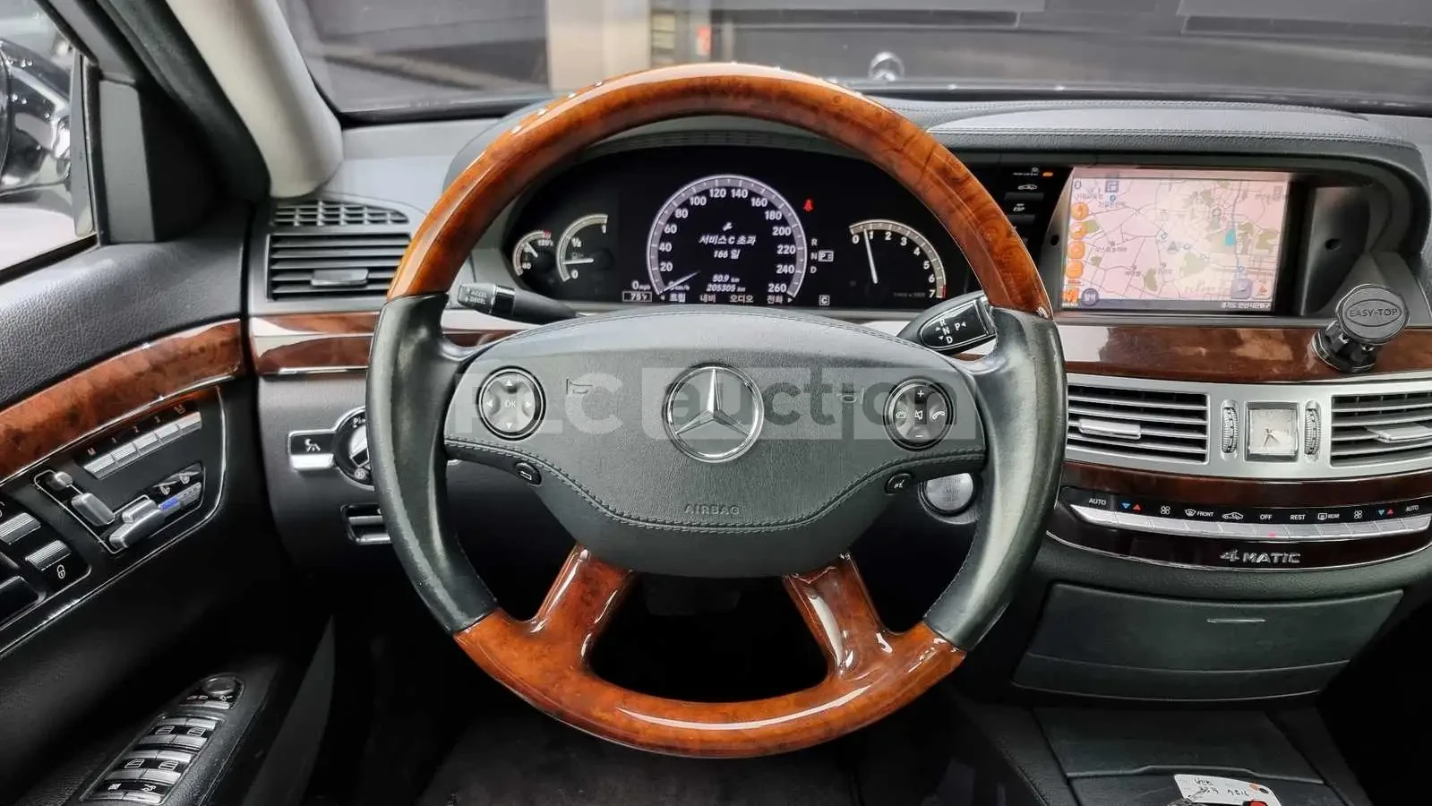 Mercedes-Benz S 550  - изображение 9